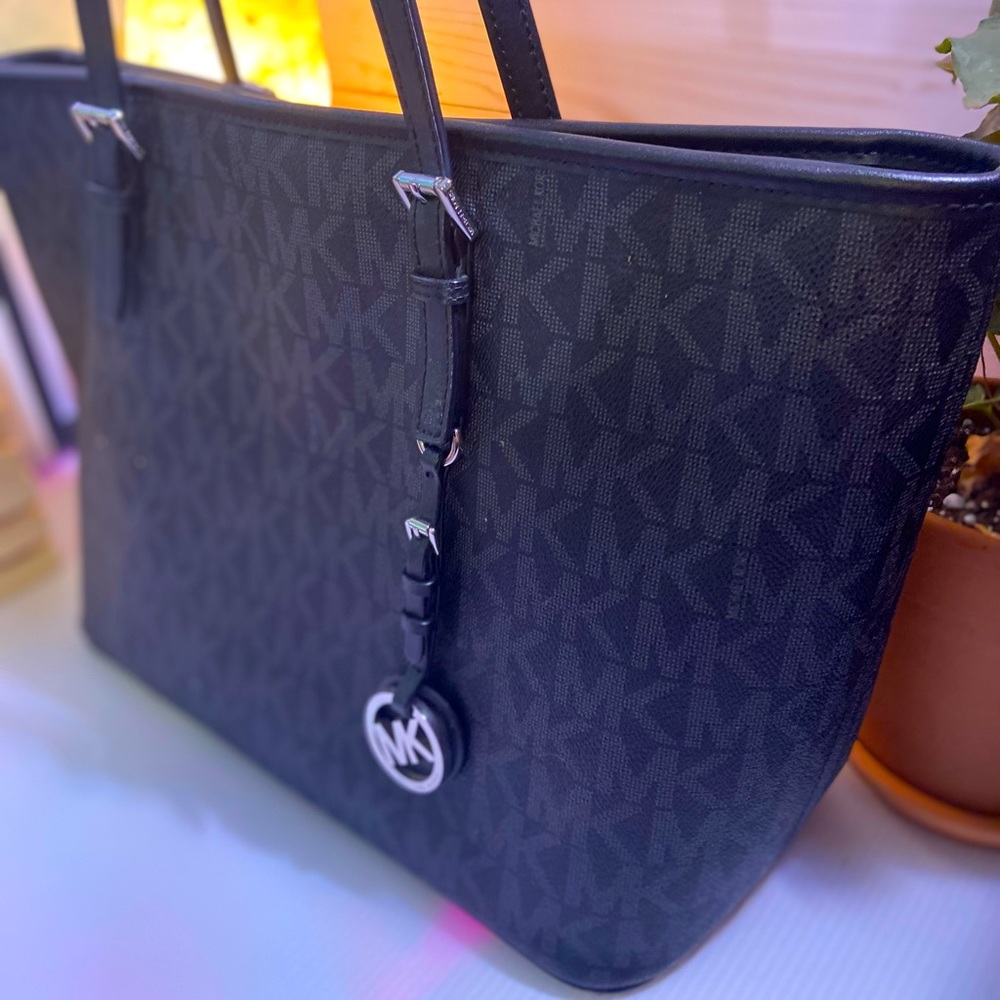Michael Kors tote Bag